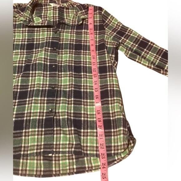 Woolrich Flannel Shirt Button Down Long Sleeve Green Plaid Size Medium Petite - Picture 8 of 9
